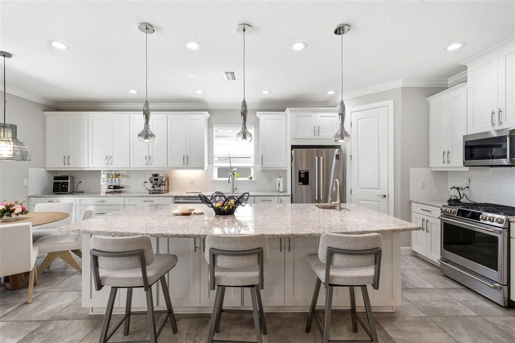 For Sale: $749,000 (4 beds, 3 baths, 2379 Square Feet)