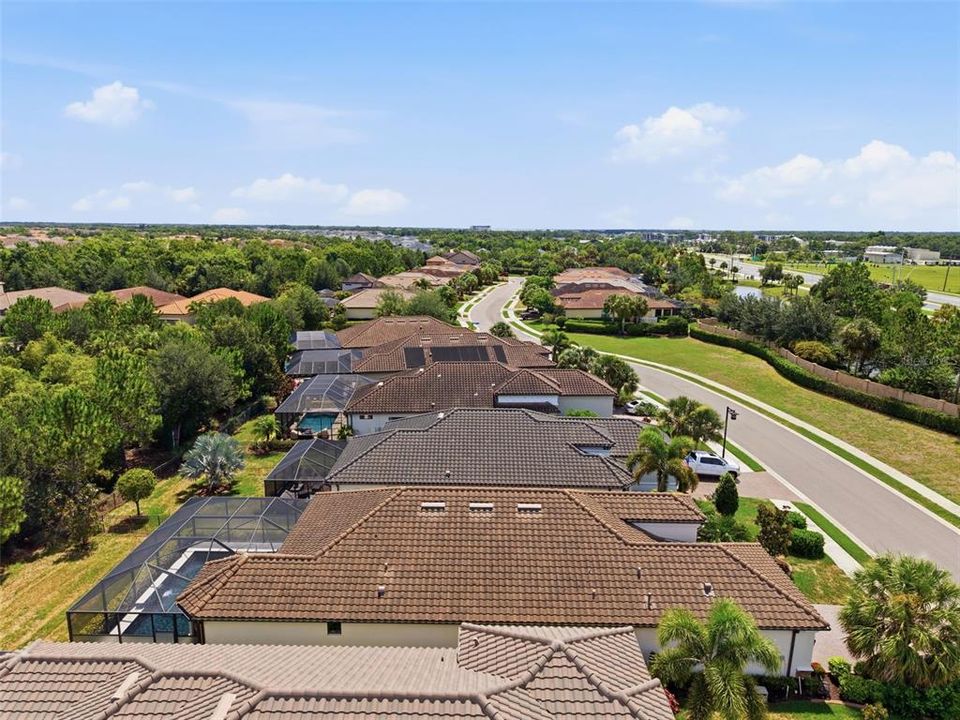 For Sale: $749,000 (4 beds, 3 baths, 2379 Square Feet)