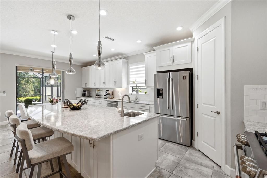 For Sale: $749,000 (4 beds, 3 baths, 2379 Square Feet)