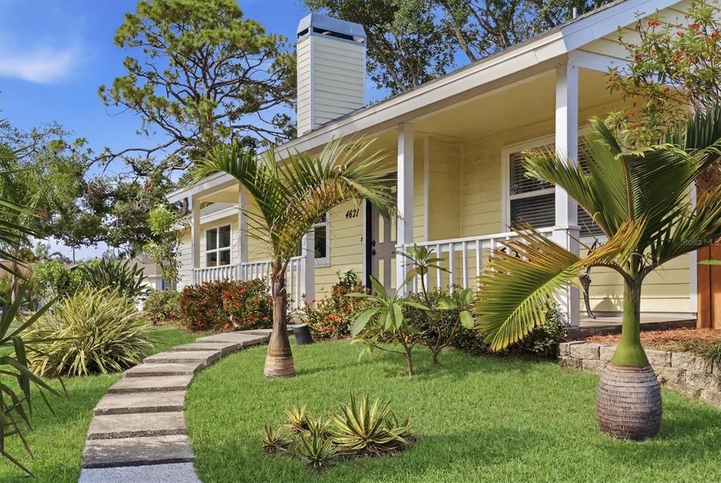 For Sale: $415,000 (3 beds, 2 baths, 1498 Square Feet)