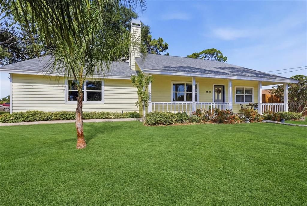 For Sale: $415,000 (3 beds, 2 baths, 1498 Square Feet)