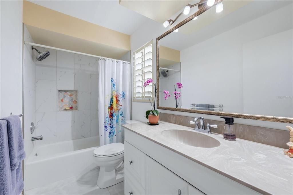 For Sale: $415,000 (3 beds, 2 baths, 1498 Square Feet)
