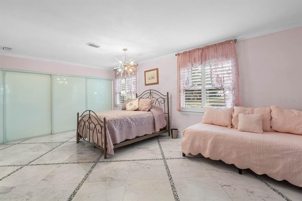 En Venta: $139,000 (1 camas, 1 baños, 1197 Pies cuadrados)