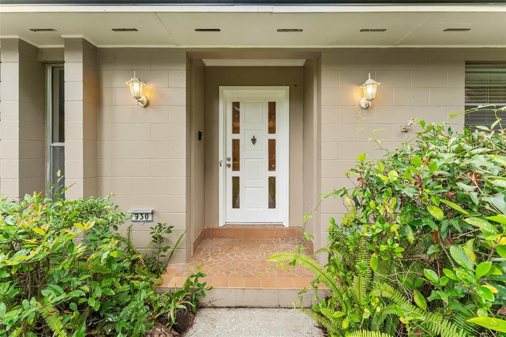 For Sale: $379,000 (4 beds, 2 baths, 1936 Square Feet)