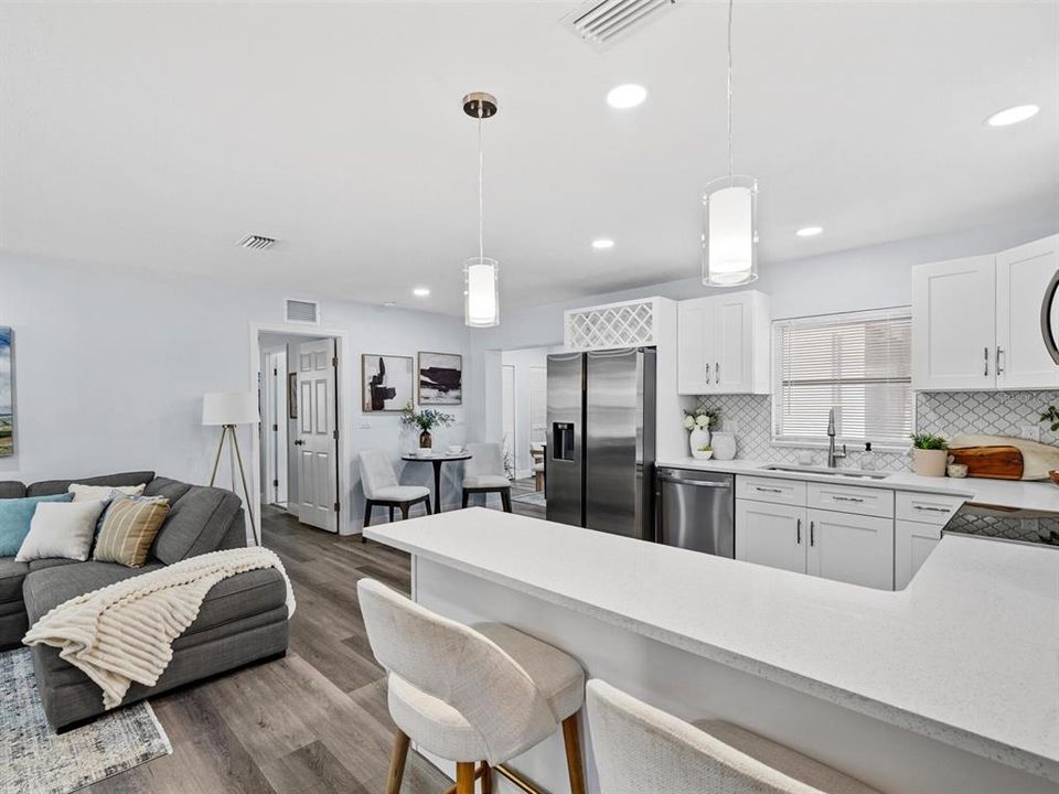 For Sale: $465,000 (4 beds, 3 baths, 1586 Square Feet)