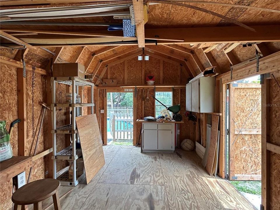 For Sale: $325,000 (3 beds, 2 baths, 1998 Square Feet)