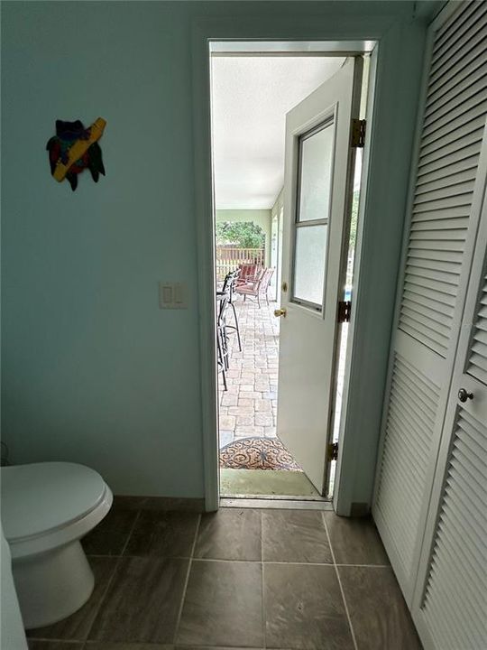 For Sale: $325,000 (3 beds, 2 baths, 1998 Square Feet)