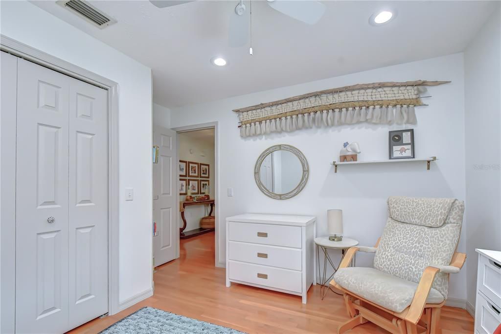 For Sale: $550,000 (3 beds, 2 baths, 1792 Square Feet)