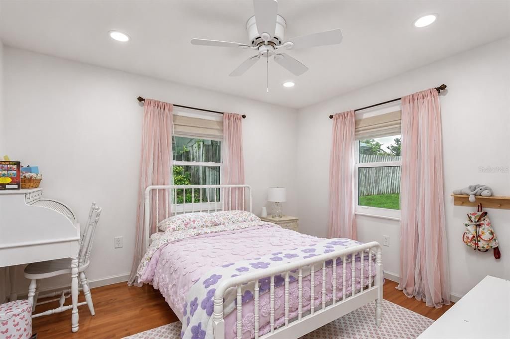For Sale: $550,000 (3 beds, 2 baths, 1792 Square Feet)