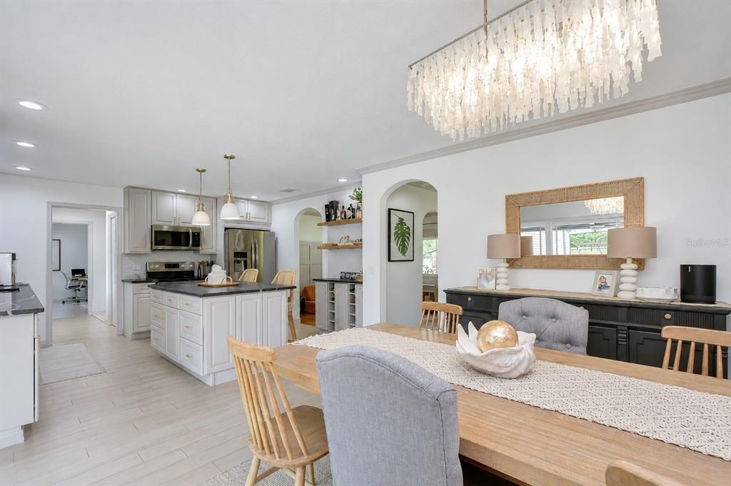 For Sale: $550,000 (3 beds, 2 baths, 1792 Square Feet)