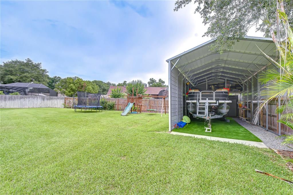 For Sale: $550,000 (3 beds, 2 baths, 1792 Square Feet)