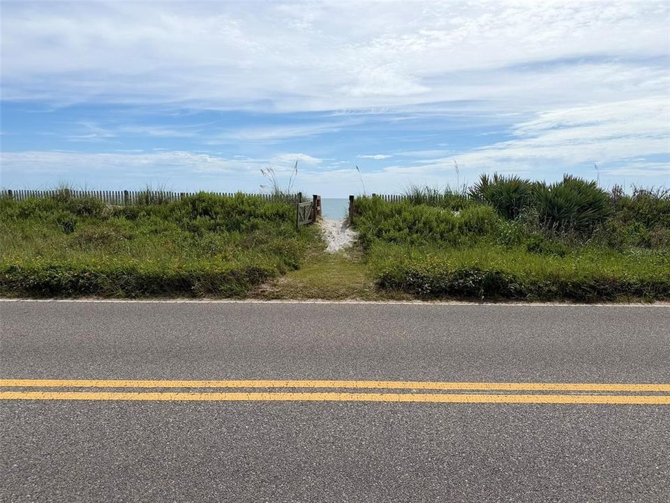 For Sale: $30,000 (0.05 acres)