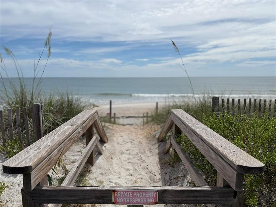 For Sale: $30,000 (0.05 acres)