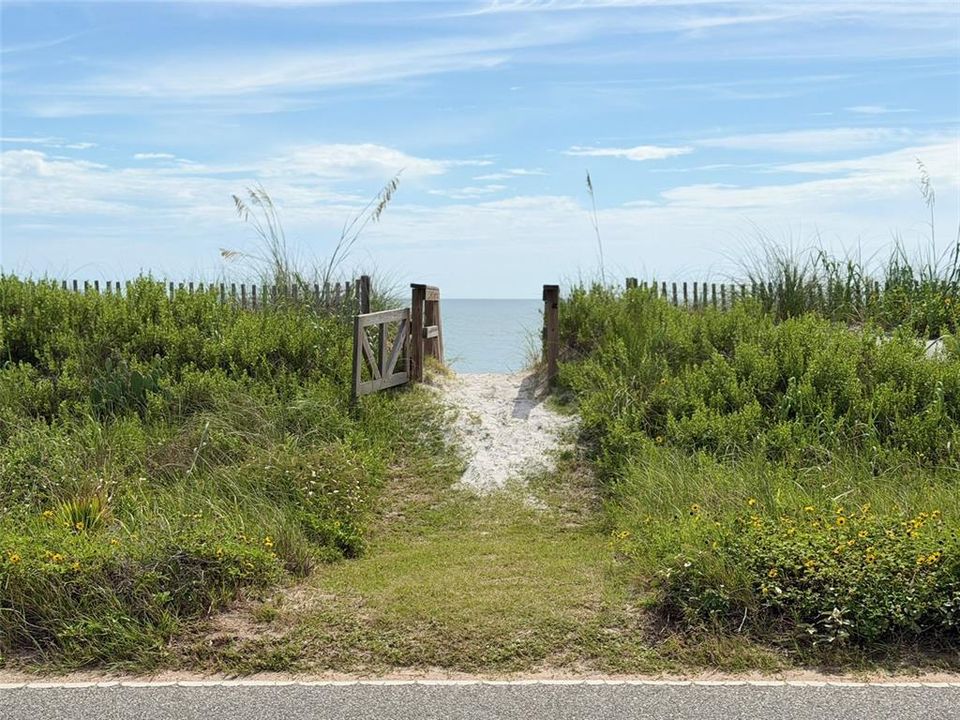 For Sale: $30,000 (0.05 acres)