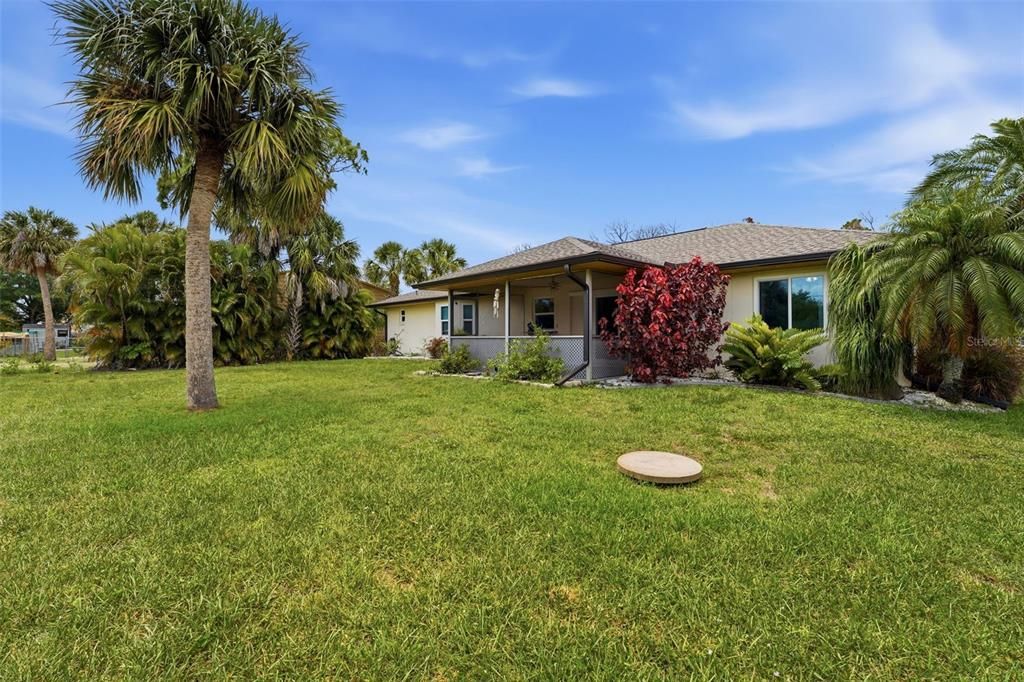 En Venta: $244,900 (3 camas, 2 baños, 1315 Pies cuadrados)