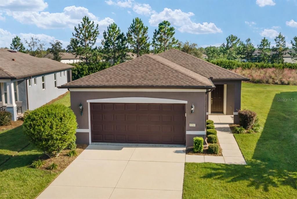 For Sale: $309,250 (3 beds, 2 baths, 1587 Square Feet)