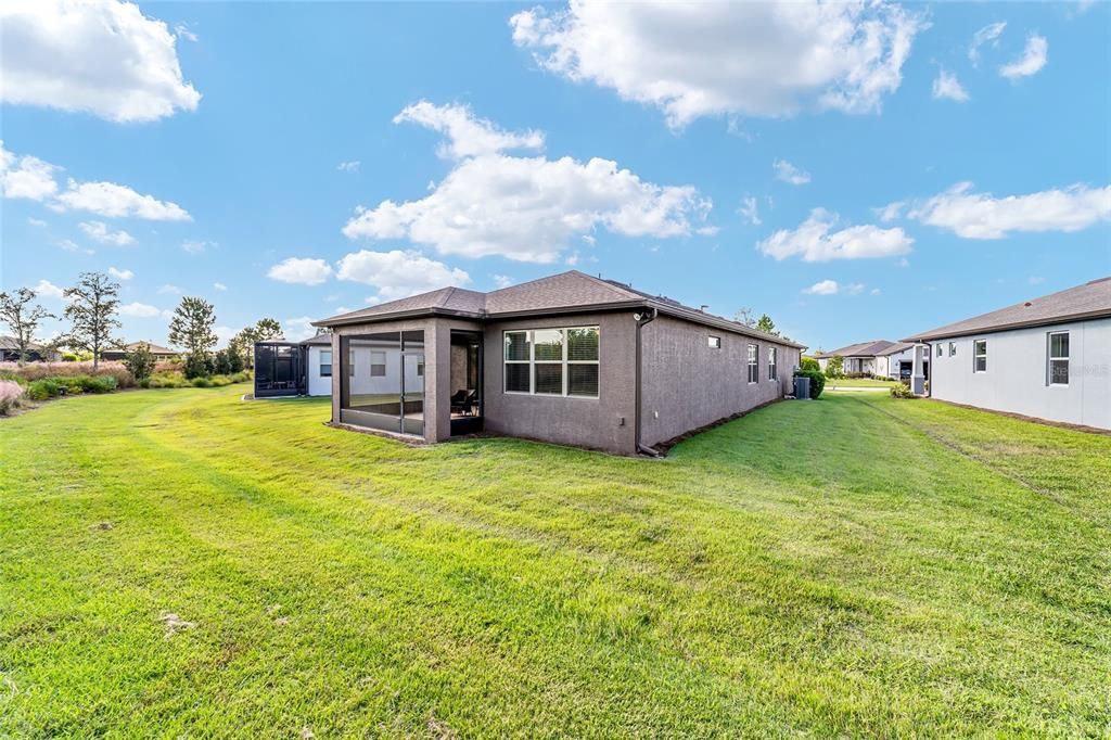 For Sale: $309,250 (3 beds, 2 baths, 1587 Square Feet)