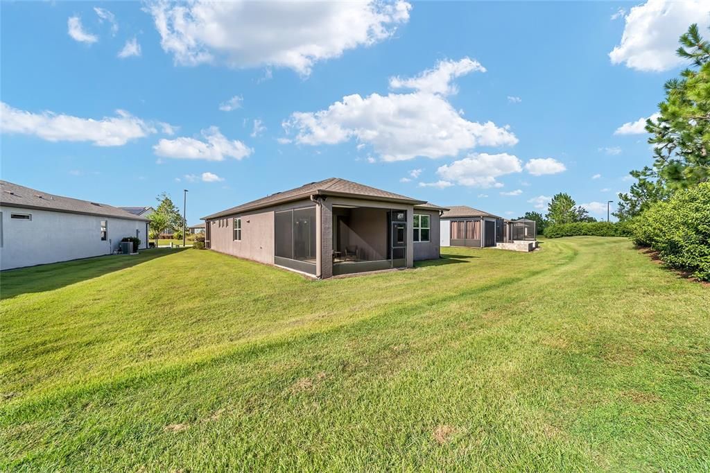 For Sale: $309,250 (3 beds, 2 baths, 1587 Square Feet)