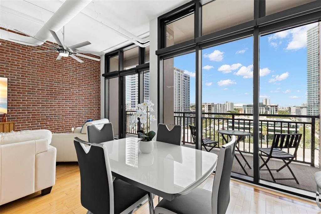 For Rent: $3,500 (1 beds, 1 baths, 1026 Square Feet)
