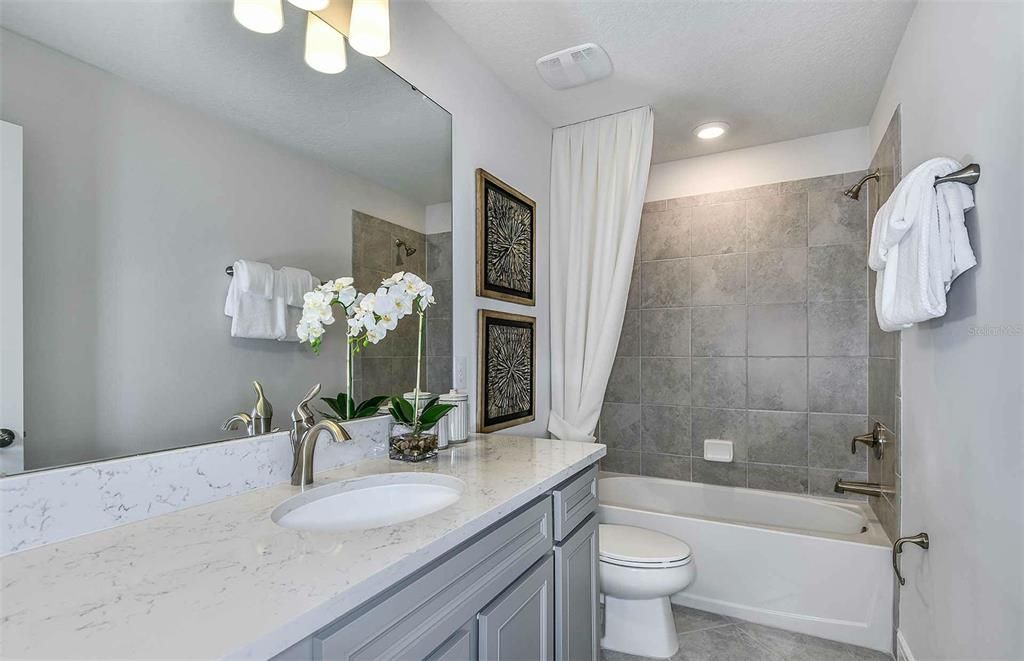 For Sale: $499,820 (5 beds, 3 baths, 2386 Square Feet)
