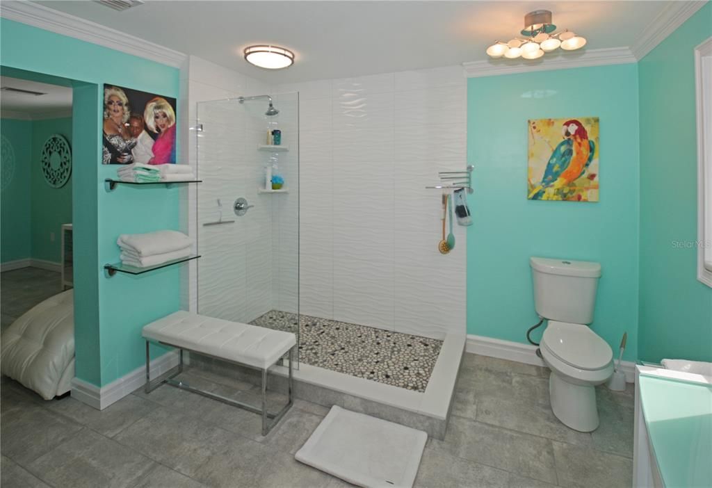 В аренду: $4,500 (3 спален, 2 ванн, 2324 Квадратных фут)