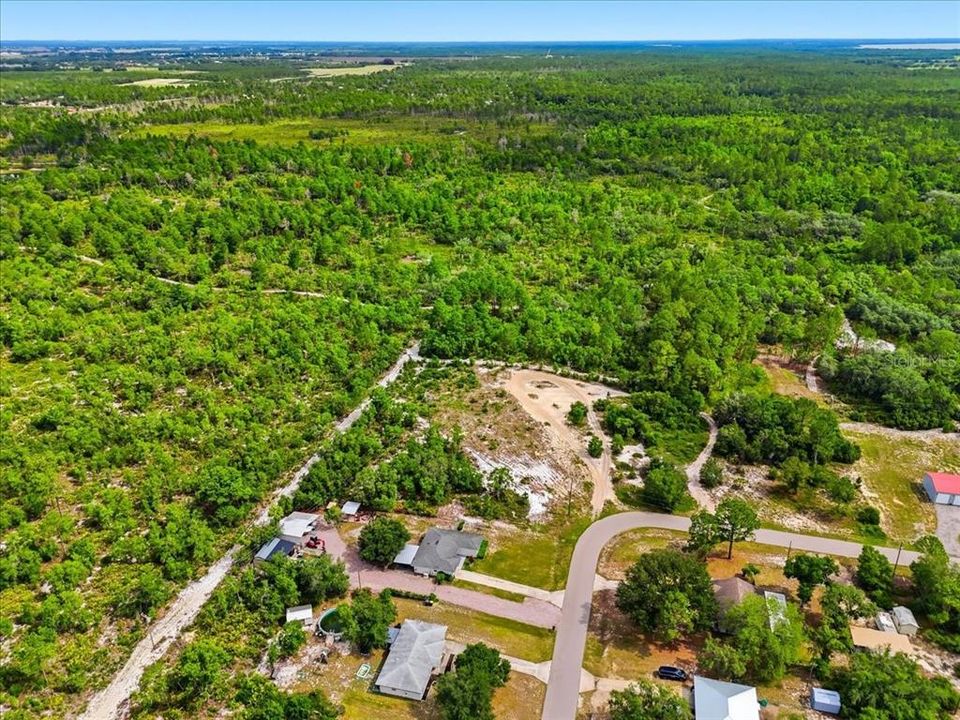 На продажу: $37,000 (0.67 acres)