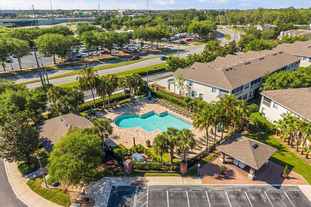 For Rent: $2,150 (3 beds, 2 baths, 1687 Square Feet)