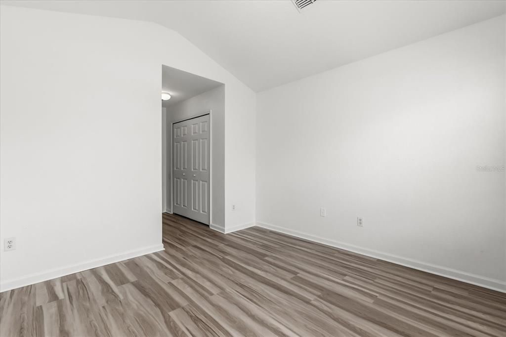 For Rent: $2,150 (3 beds, 2 baths, 1687 Square Feet)