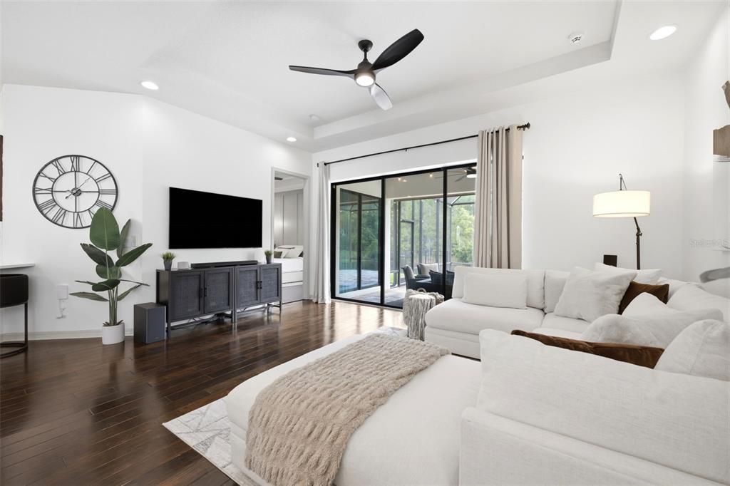 For Sale: $535,000 (3 beds, 2 baths, 1758 Square Feet)