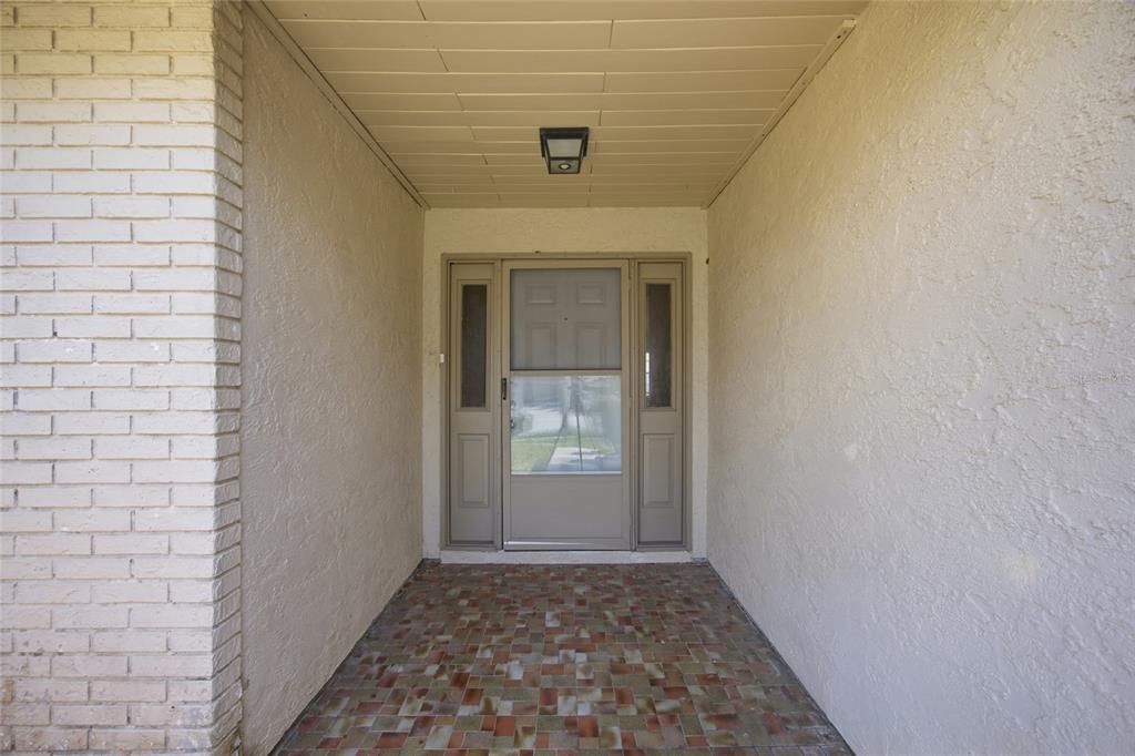 For Sale: $289,900 (3 beds, 2 baths, 1478 Square Feet)