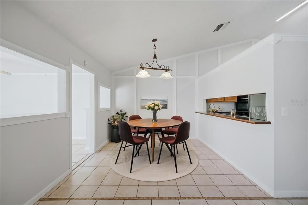 For Sale: $289,900 (3 beds, 2 baths, 1478 Square Feet)