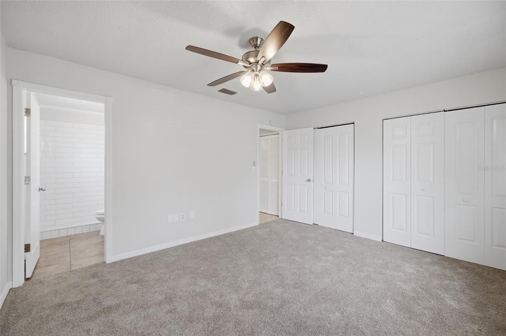 For Sale: $289,900 (3 beds, 2 baths, 1478 Square Feet)