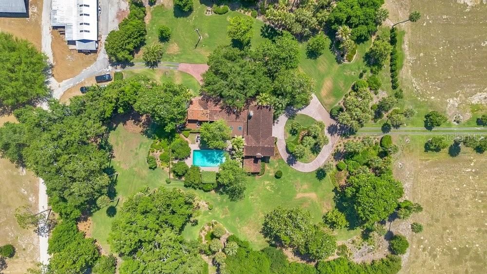 For Sale: $3,999,000 (5 beds, 4 baths, 5170 Square Feet)