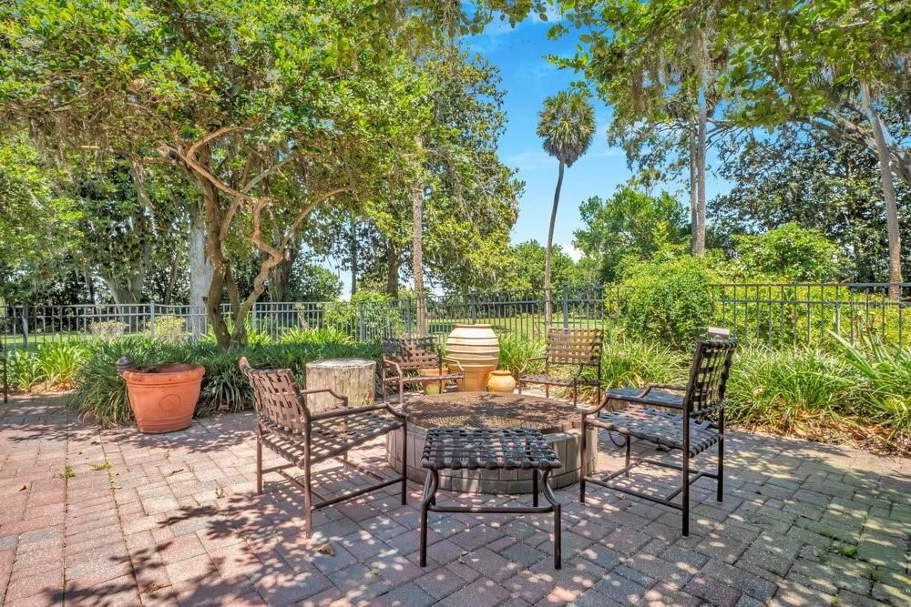 For Sale: $3,999,000 (5 beds, 4 baths, 5170 Square Feet)