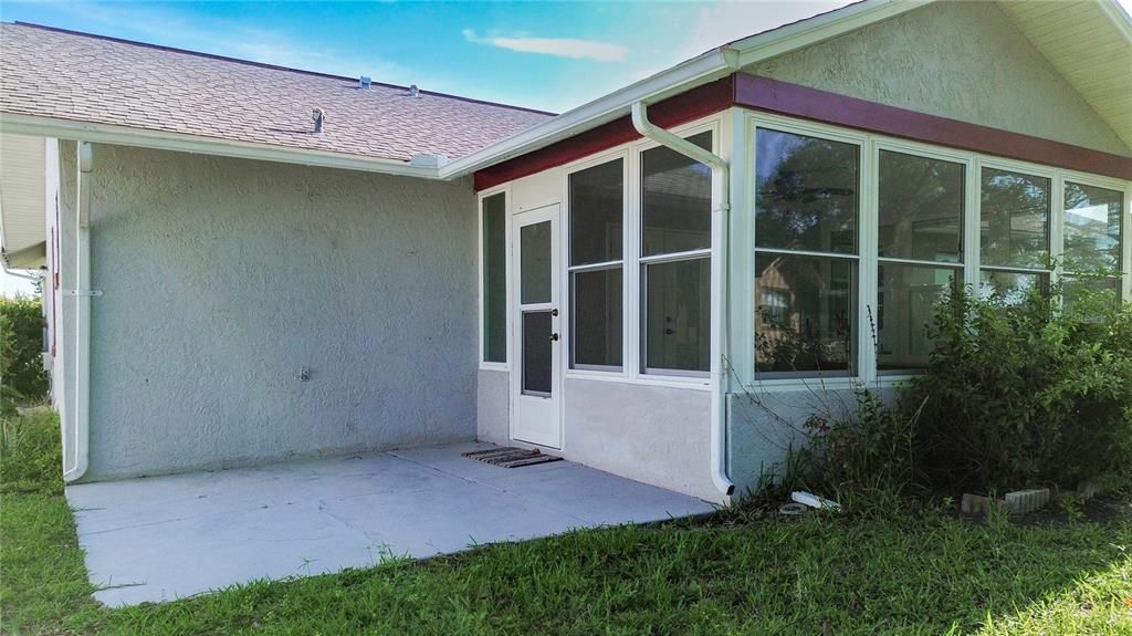 For Sale: $250,000 (2 beds, 2 baths, 1278 Square Feet)