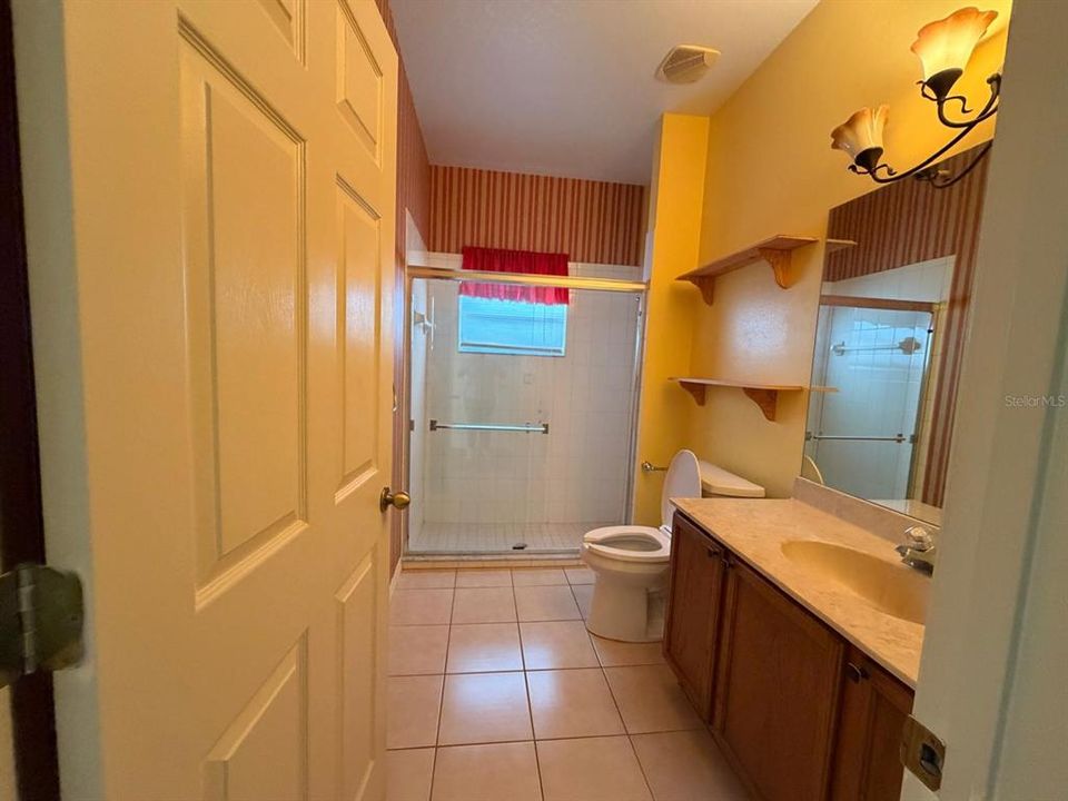 В аренду: $2,800 (5 спален, 3 ванн, 2880 Квадратных фут)