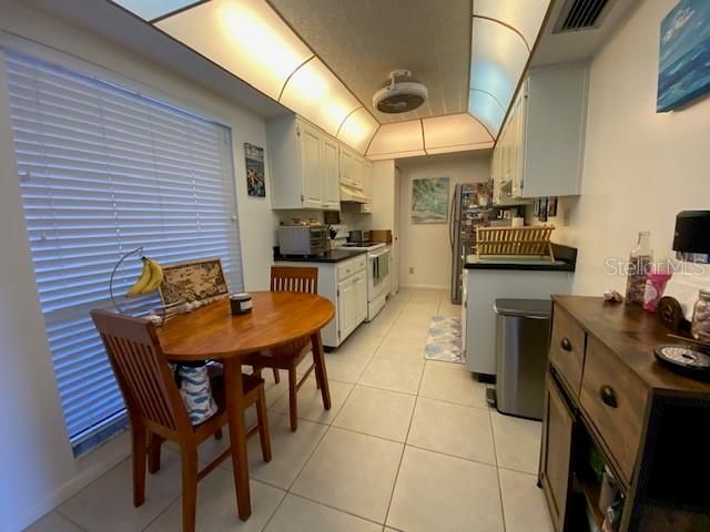 В аренду: $1,495 (1 спален, 1 ванн, 920 Квадратных фут)