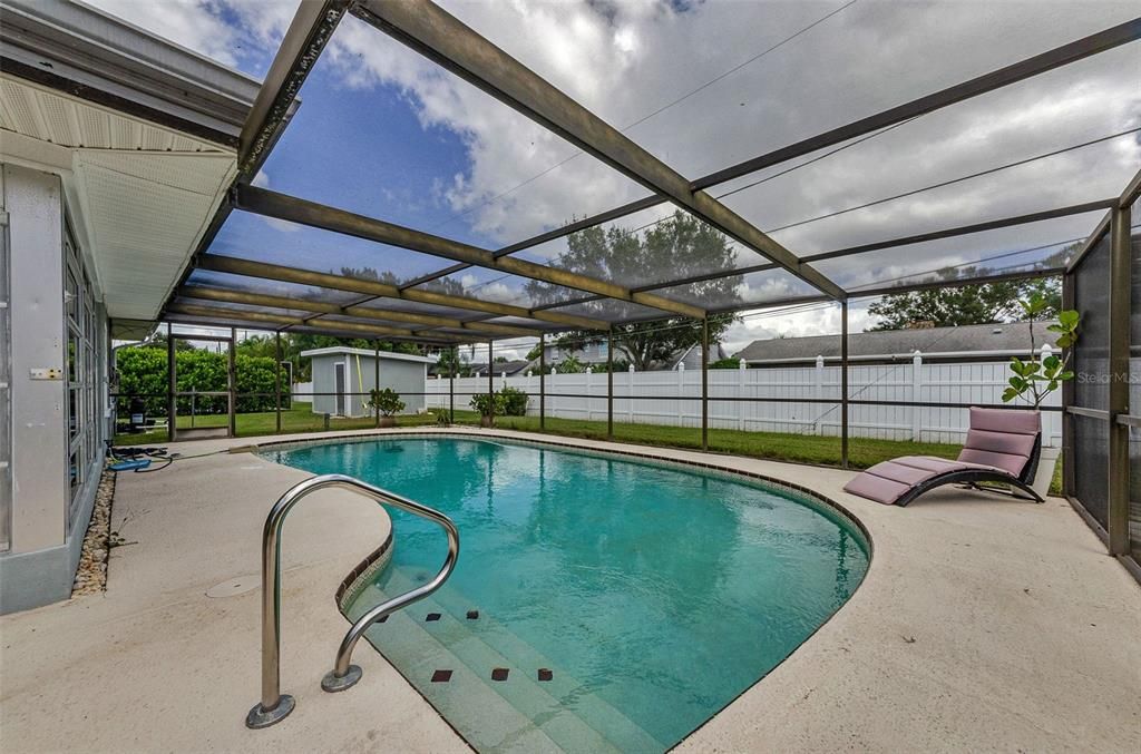 For Rent: $3,200 (2 beds, 2 baths, 1379 Square Feet)