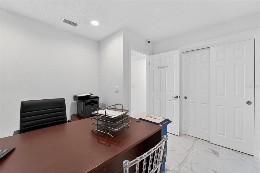 En Venta: $479,000 (0 camas, 0 baños, 1310 Pies cuadrados)