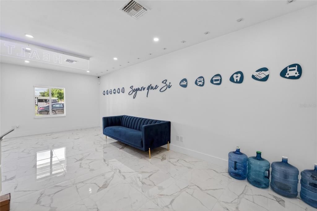 En Venta: $479,000 (0 camas, 0 baños, 1310 Pies cuadrados)