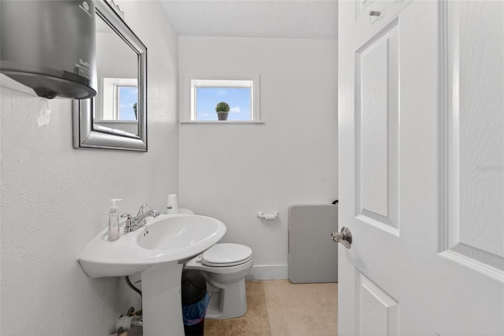 En Venta: $479,000 (0 camas, 0 baños, 1310 Pies cuadrados)