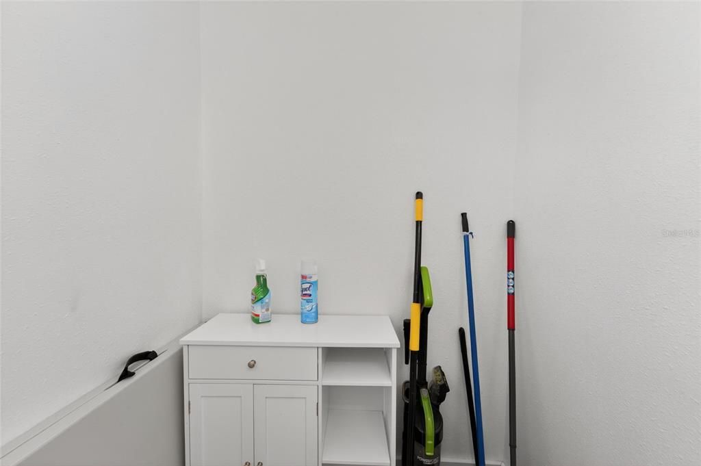 En Venta: $479,000 (0 camas, 0 baños, 1310 Pies cuadrados)