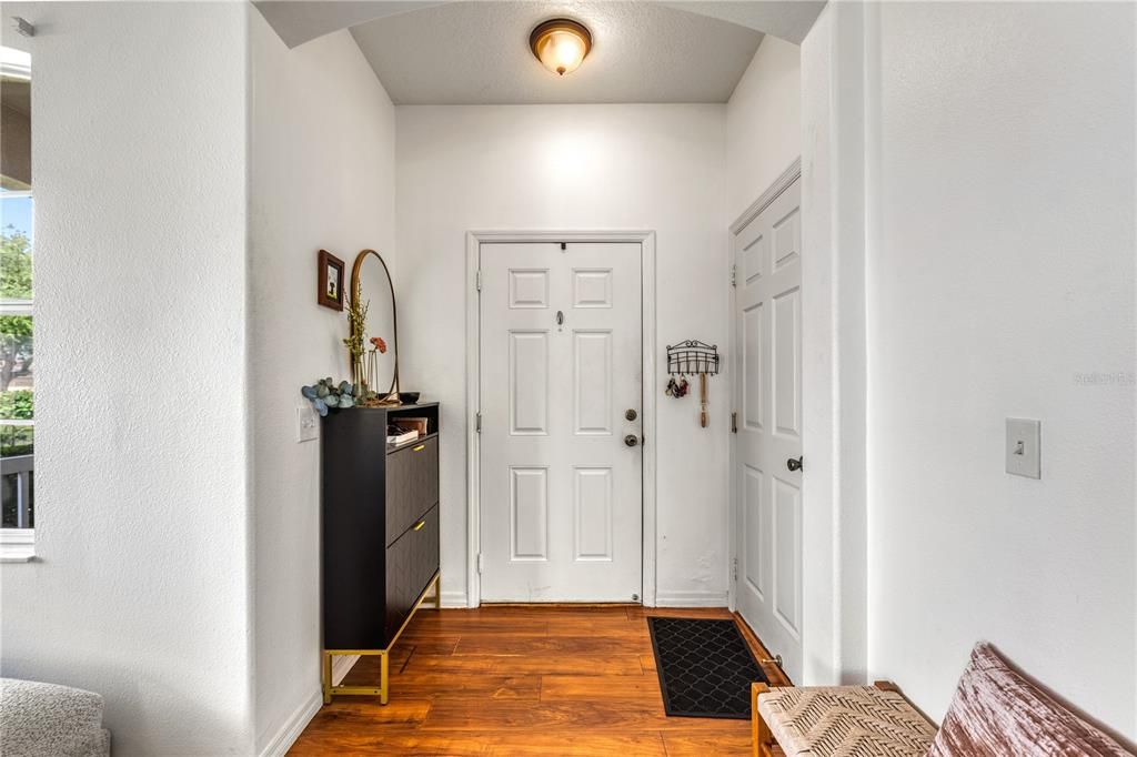 For Sale: $485,000 (3 beds, 2 baths, 1738 Square Feet)