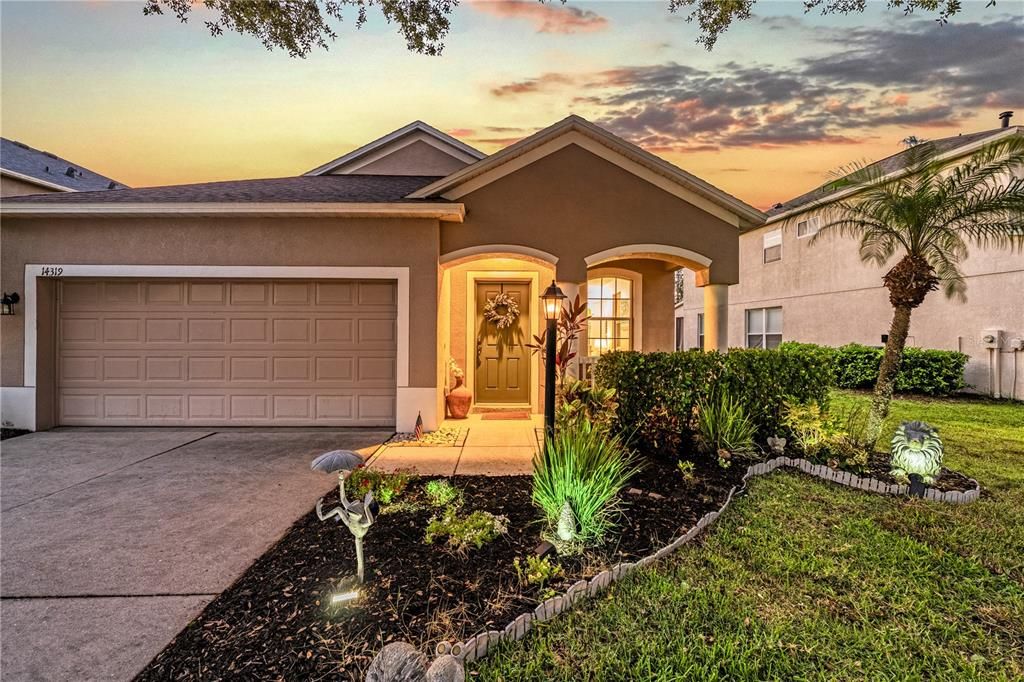 For Sale: $485,000 (3 beds, 2 baths, 1738 Square Feet)