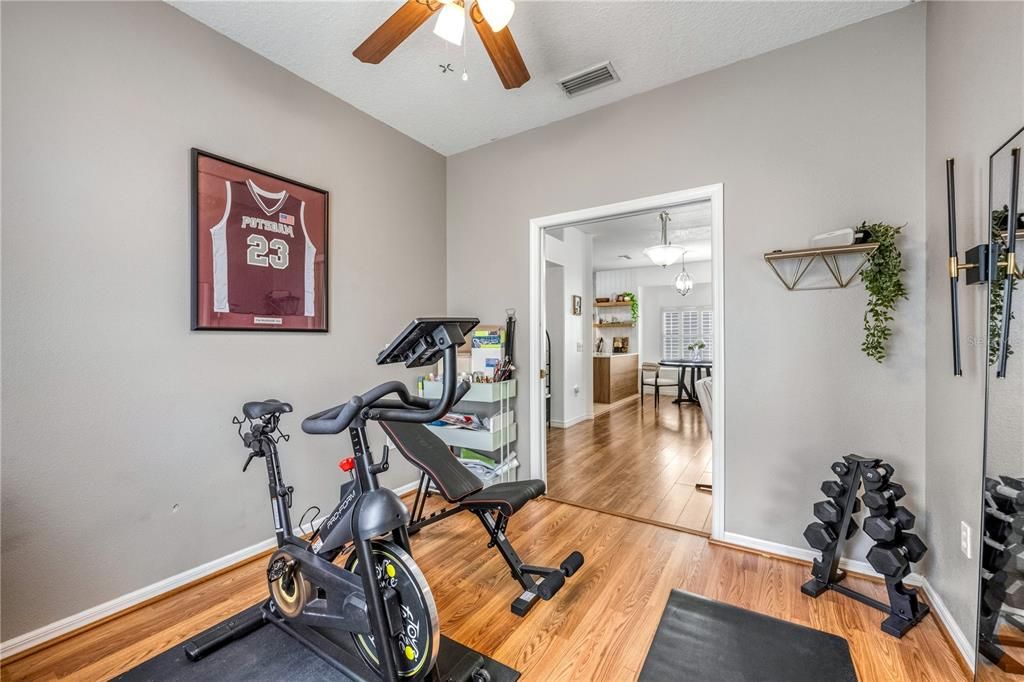 For Sale: $485,000 (3 beds, 2 baths, 1738 Square Feet)