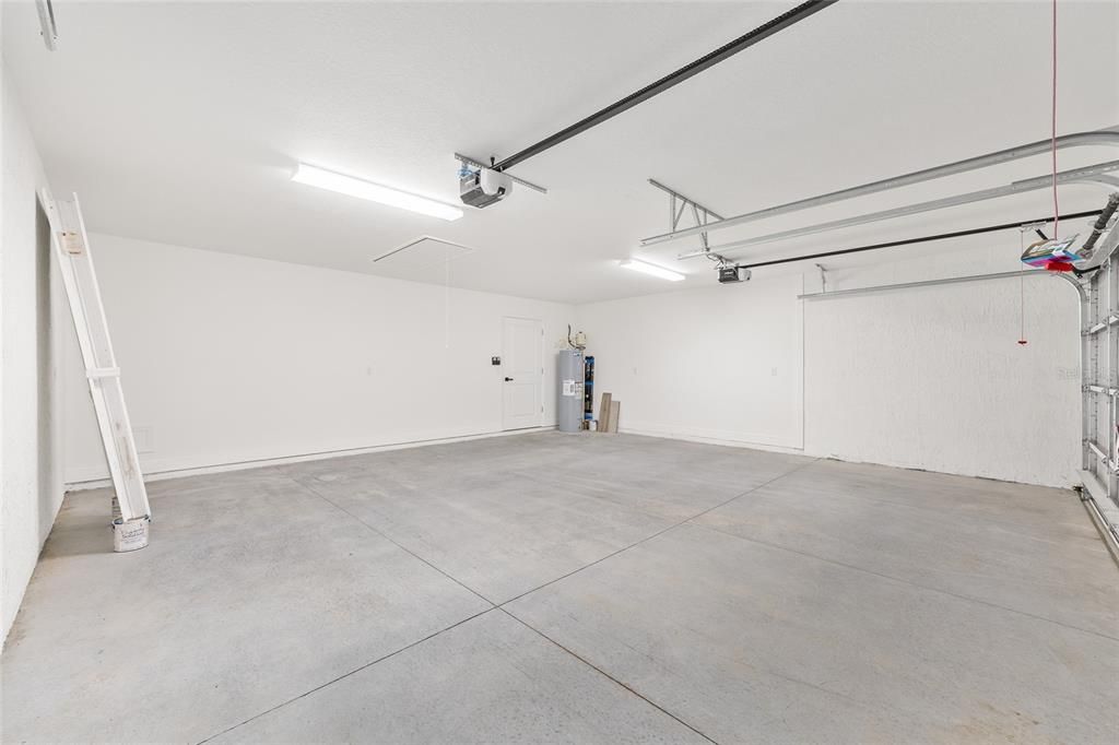 For Sale: $372,900 (4 beds, 2 baths, 1744 Square Feet)