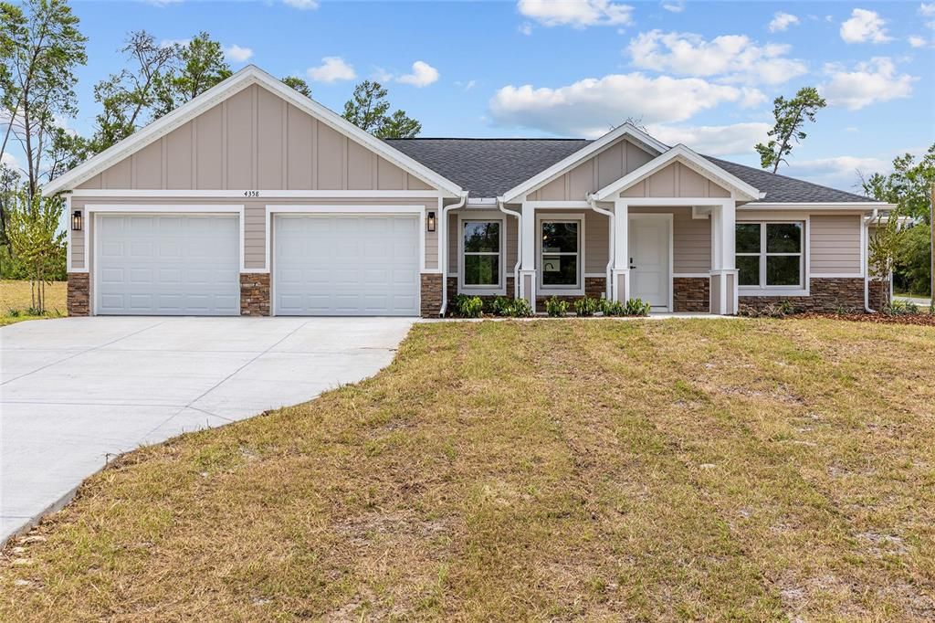 For Sale: $372,900 (4 beds, 2 baths, 1744 Square Feet)