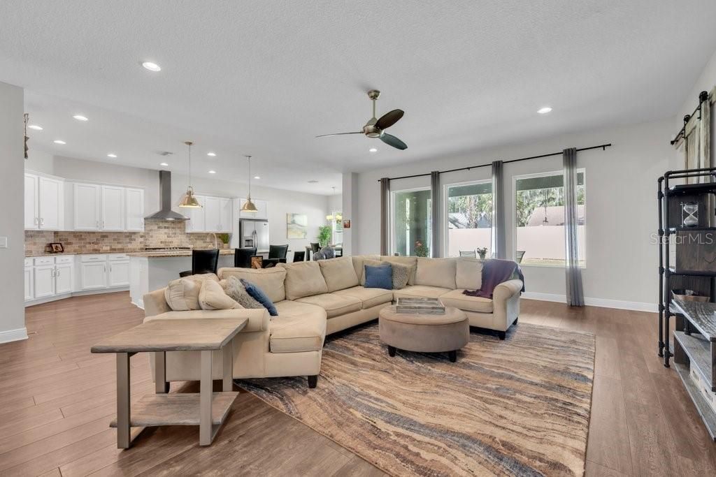 For Sale: $698,000 (4 beds, 3 baths, 3479 Square Feet)