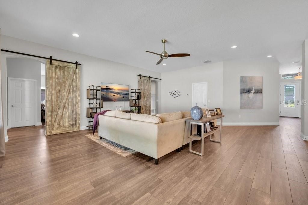 For Sale: $698,000 (4 beds, 3 baths, 3479 Square Feet)