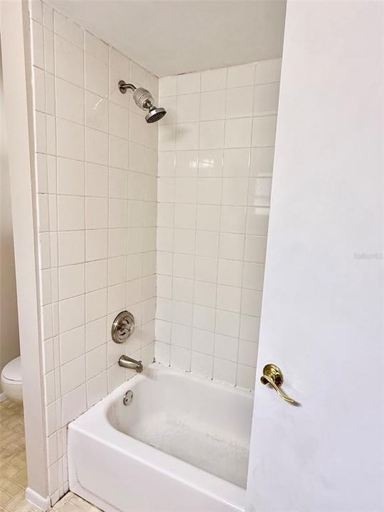 En Renta: $1,950 (3 camas, 2 baños, 1139 Pies cuadrados)
